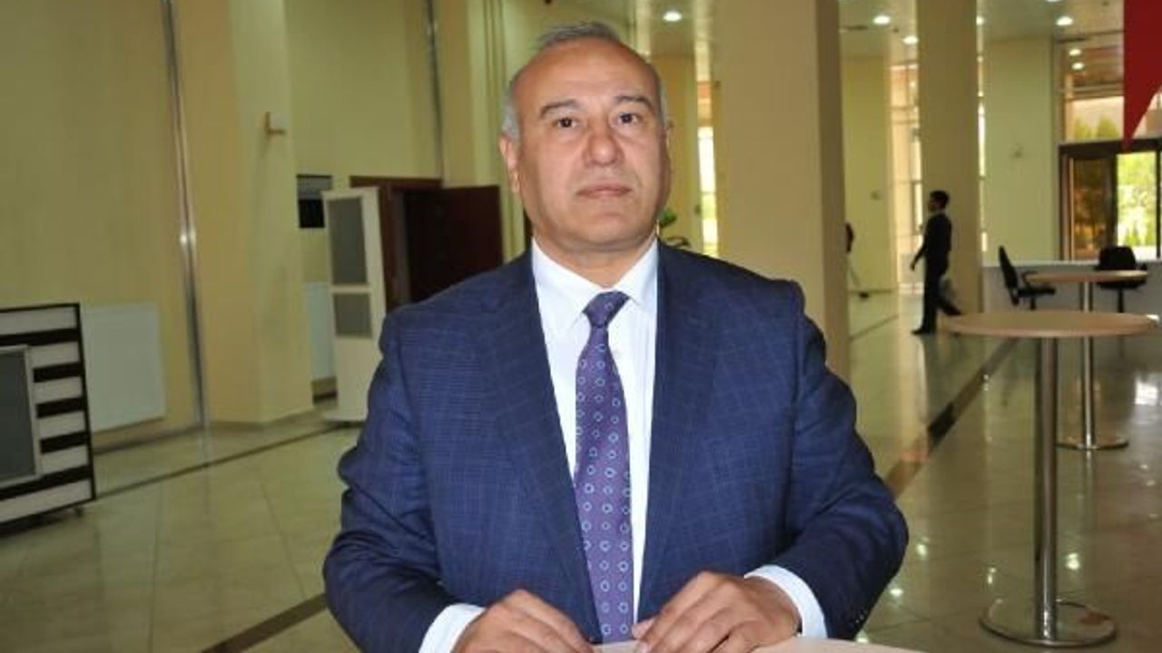 Prof. Dr. Şekeroğlu: Etlik piliçlerde spekülasyon yapılıyor