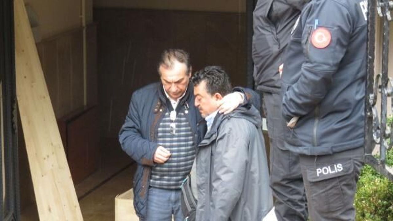 Ek fotoğraflar 2//Ümraniye'de evinde bıçaklanan kadın öldü (1)