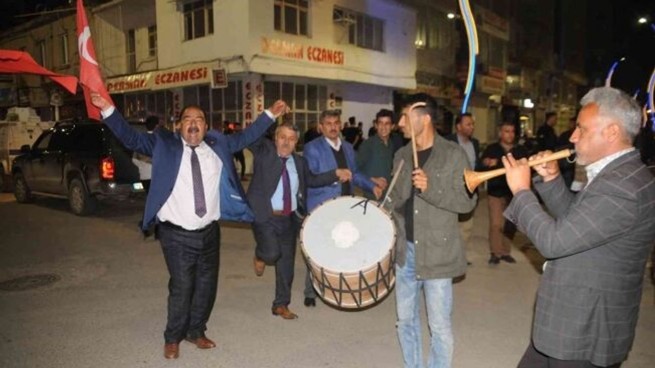 Eski AK Parti İlçe Başkanının kardeşi silahlı saldırıda hayatını kaybetti