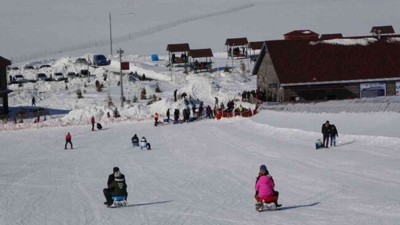 Ketençimen Kayak Merkezi Niğdelileri mutlu etti