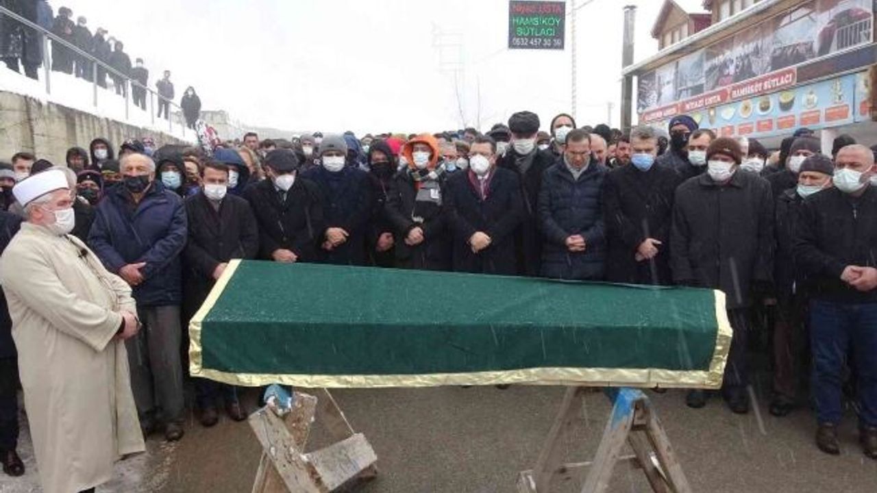 Karadeniz’in sevilen sanatçısı Sait Uçar son yolculuğuna uğurlandı