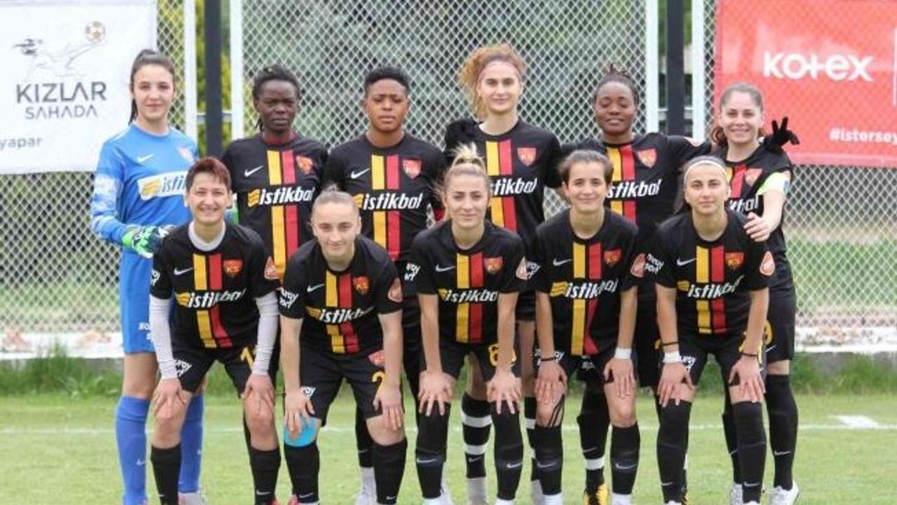 Kadınlar Futbol Süper Ligi: Kayseri Kadın Futbol: 0 - Galatasaray: 0