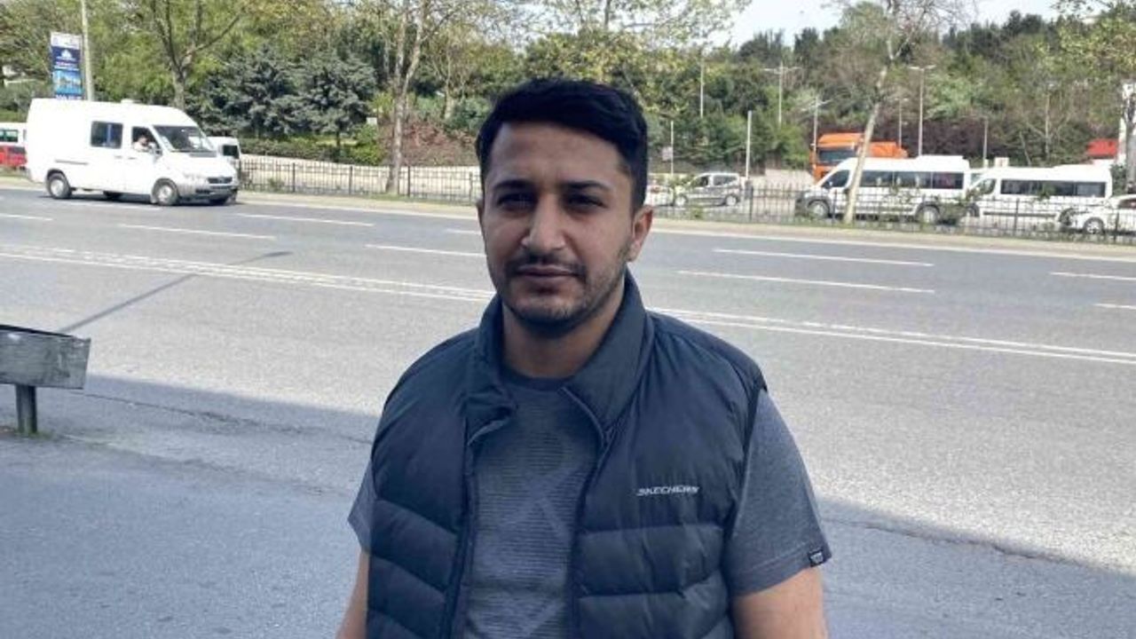 Genç adamdan insanlık örneği: Yaşlı adamı korkuluklardan kurtardı