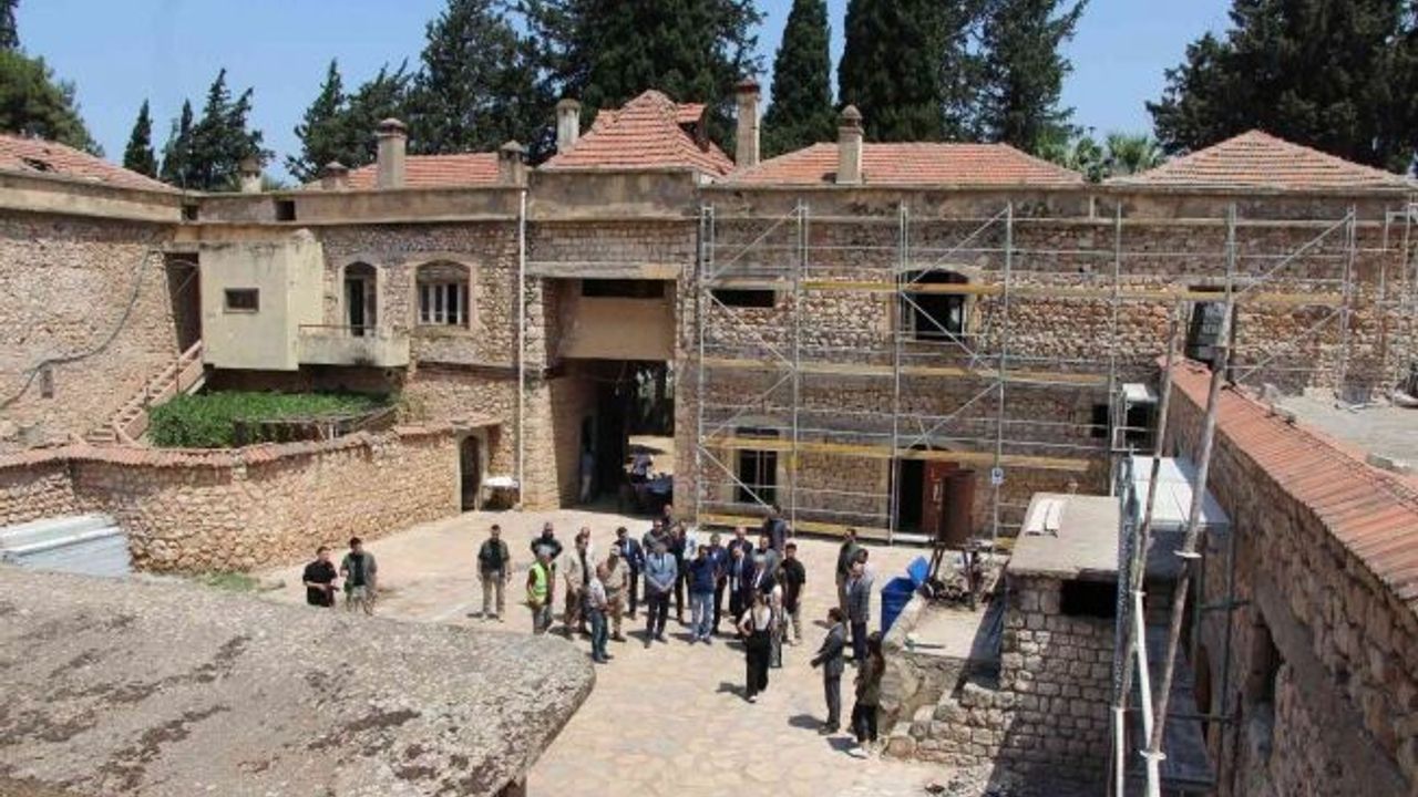 "Kibar Feyzo" filminin çekildiği konak restore ediliyor