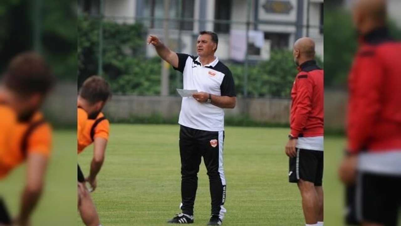 Adanaspor Teknik Direktörü Mustafa Kaplan kampı değerlendirdi: "Bir kolej havası yakaladık"