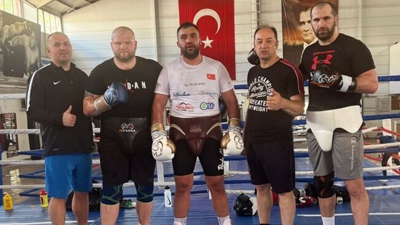 Ali Eren Demirezen 3. kez ABD’de ringe çıkacak