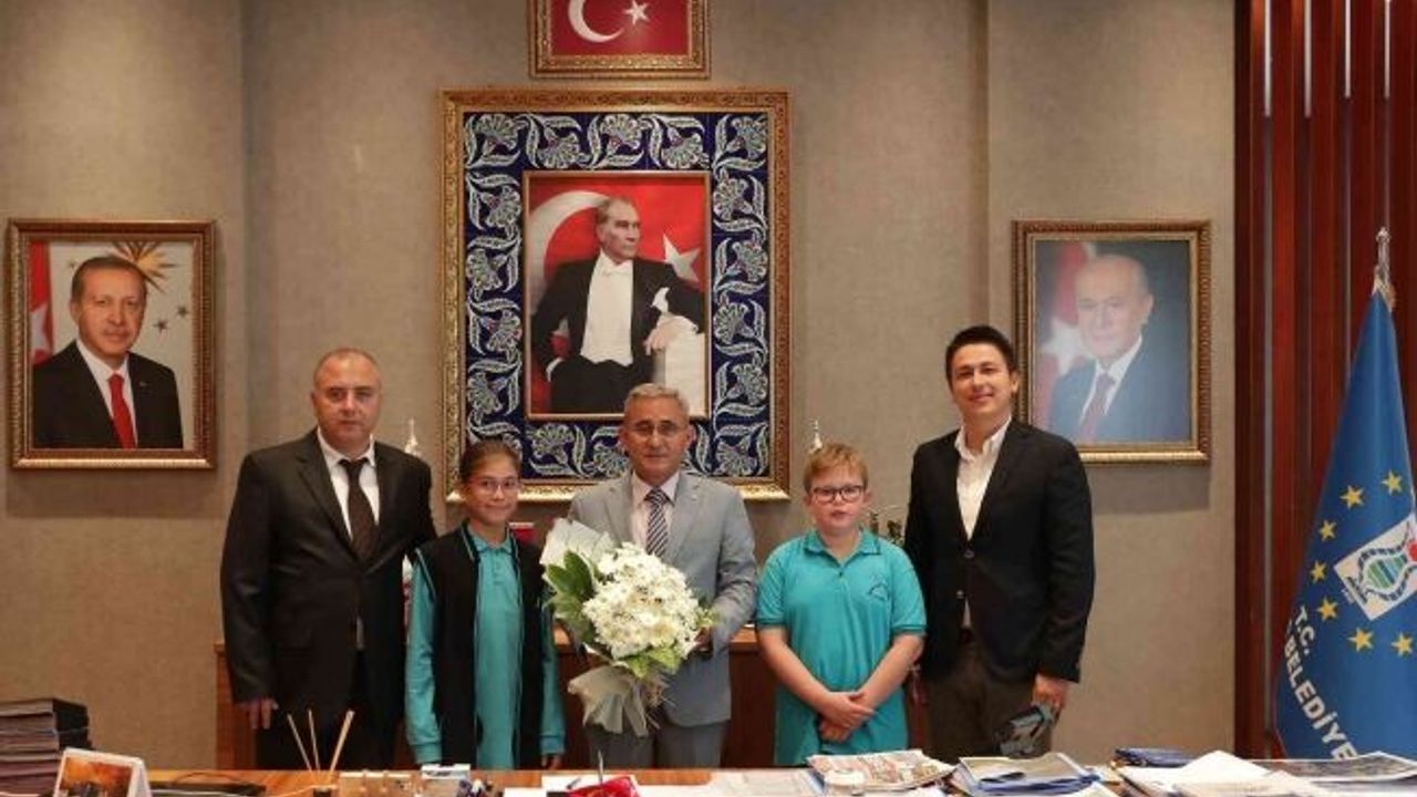 Başkan Işık: "Çocuklarımızı geleceğe hazırlamak hepimizin en öncelikli görevi"