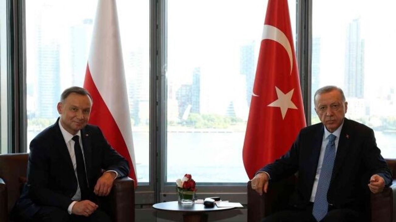 Cumhurbaşkanı Erdoğan, Polonya Cumhurbaşkanı Duda ile görüştü