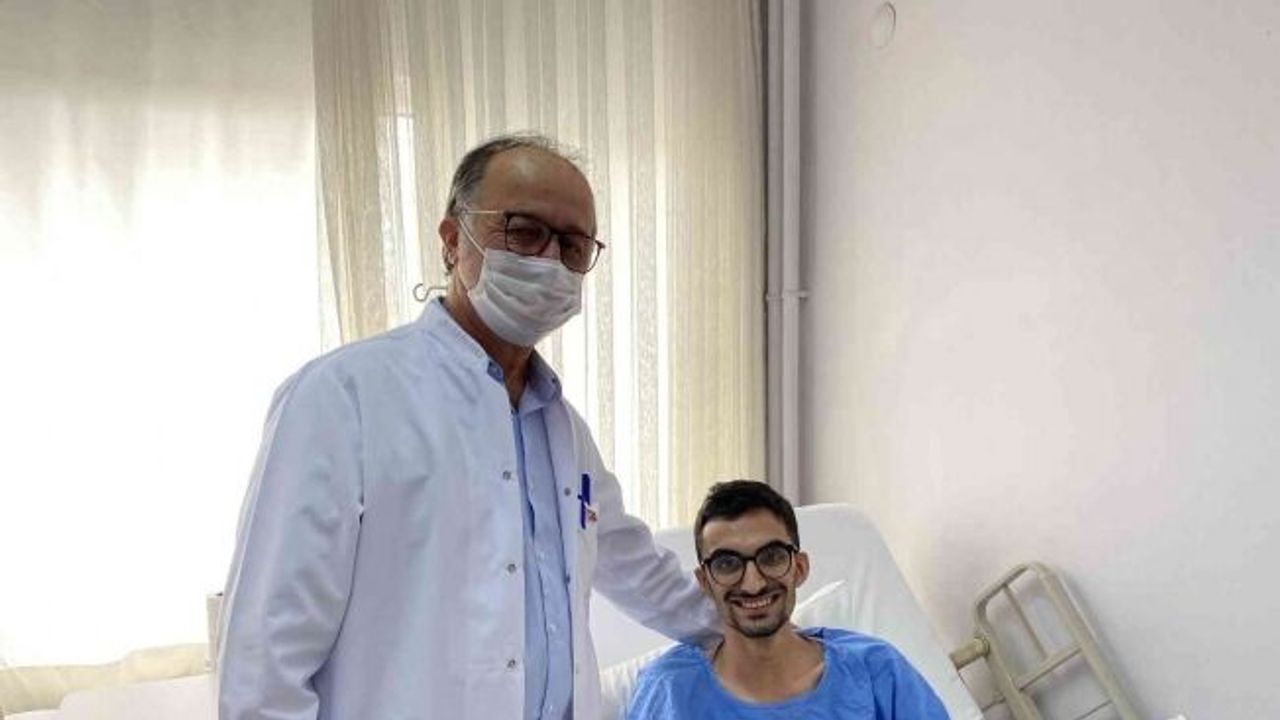 Eğitim için gittiği ABD’de kaza geçiren Türk öğrenci tedavi için Türkiye’ye getirildi