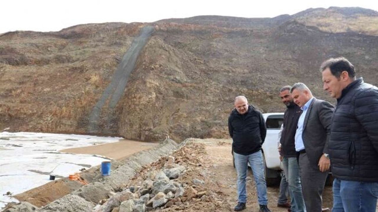 Bölge Müdürü Yavuz, Narman Şehitler Barajı’nda incelemelerde bulundu