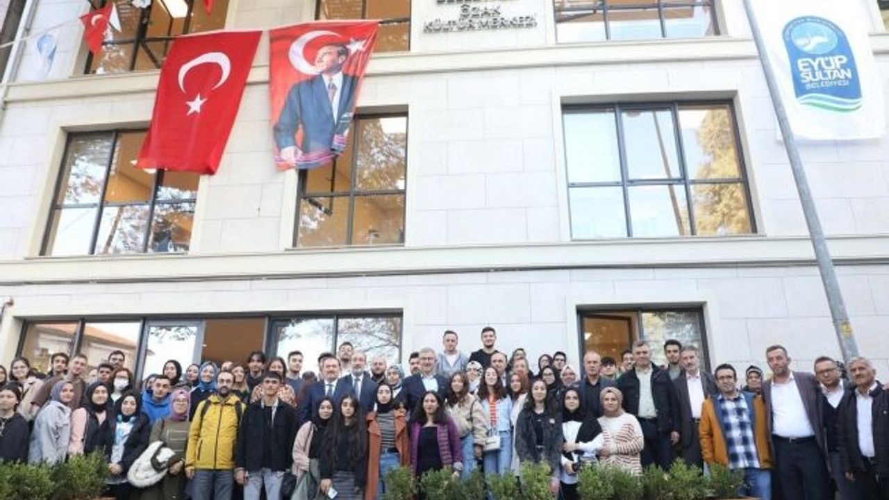 Genç Akademi artık İslambey’de, Özak Kültür Merkezi’nde