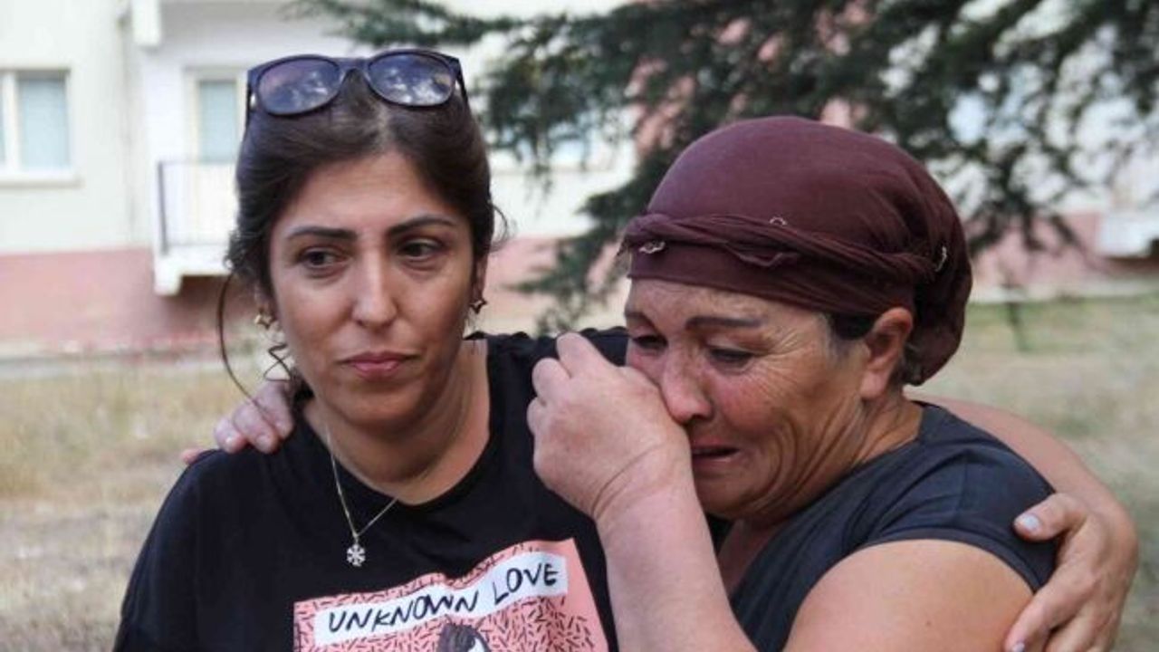 Odunlukta farelerle yaşıyordu, yeni evine kavuşunca mutluluk gözyaşlarına engel olamadı