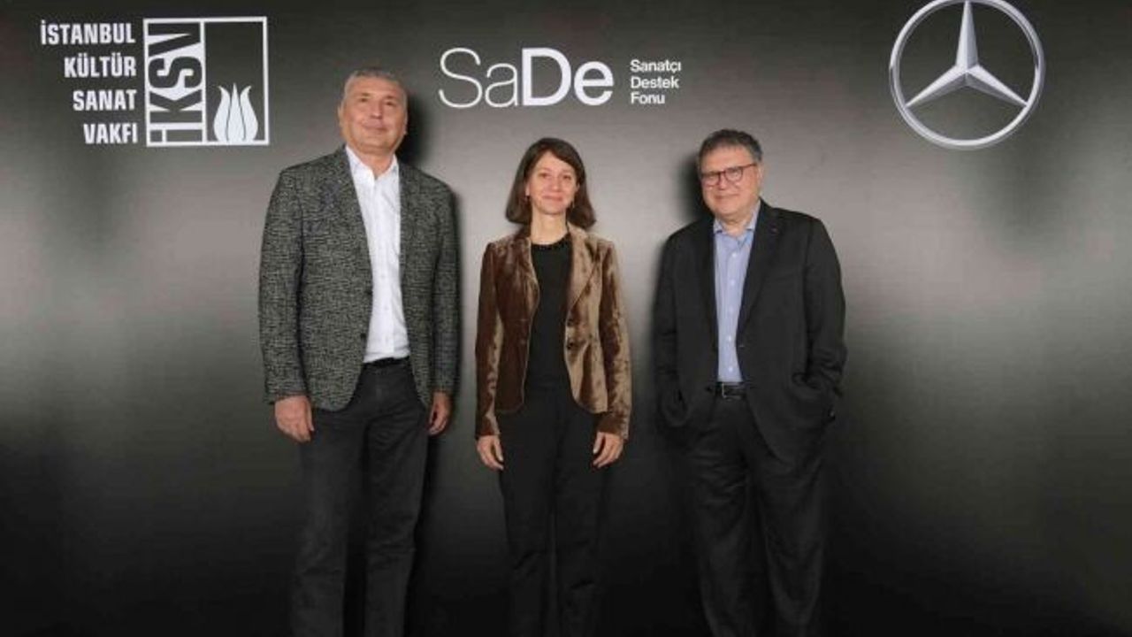 Sanatçı Destek Fonu ile sanatçıların sanatsal gelişimlerine katkıda bulunulması hedefleniyor