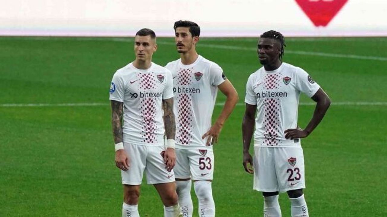 Spor Toto Süper Lig: Fatih Karagümrük: 3 - Hatayspor: 0 (Maç sonucu)