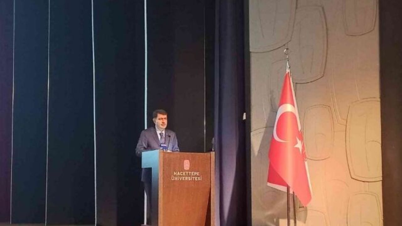 Ankara Valisi Şahin: "Bağımlılıkla mücadeleyi iğneyle kuyu kazar gibi yürütmek durumundayız"