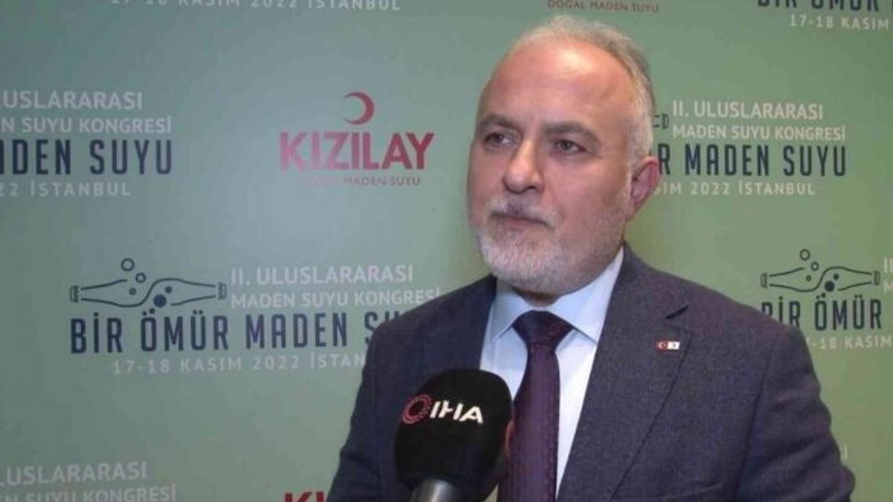 Kızılay Genel Başkanı Dr. Kerem Kınık, “Avrupa’da mineralli su kişi başı 150 litre tüketilirken, ülkemizde 10-15 litre kadar tüketim olduğunu gözlemliyoruz”