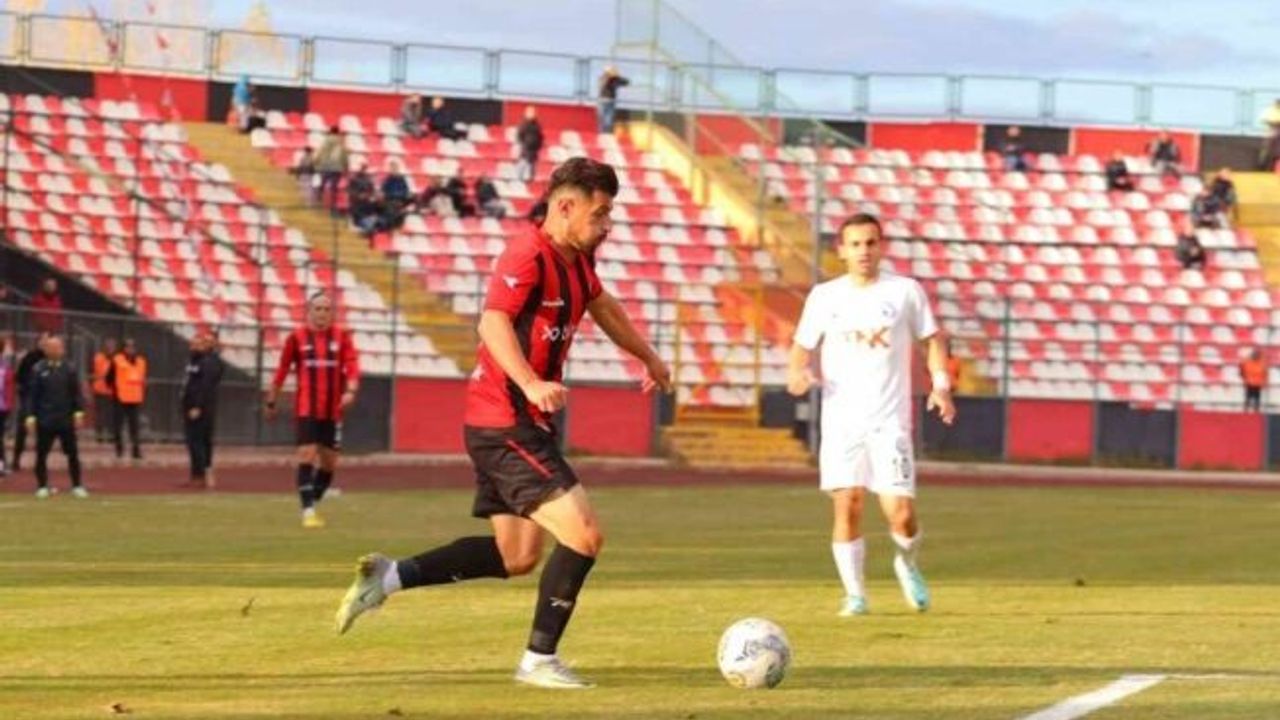 TFF 2. Lig: Vanspor FK-Sarıyer SK: 1-1