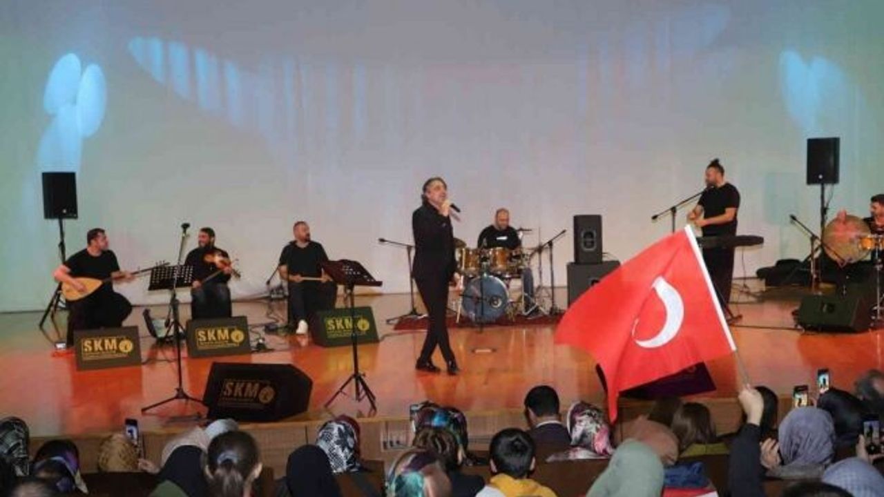 Eşref ziya terzi konseri yoğun ilgi gördü