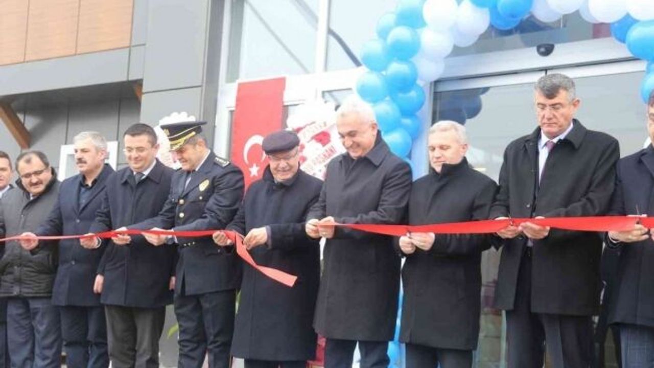 Şehit Şerife Özden Kalmış’ın isminin yaşatılacağı polis merkezi dualarla açıldı