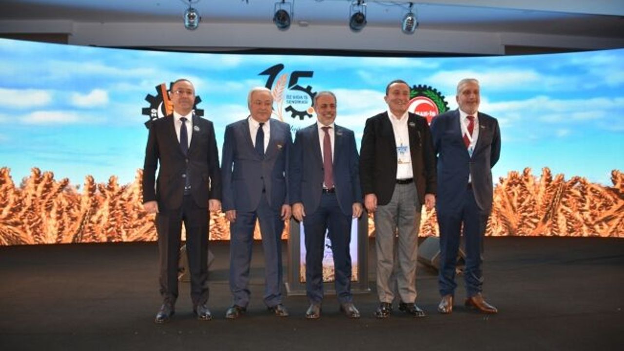 Özgıda-İş sendikasında genel başkan değişti