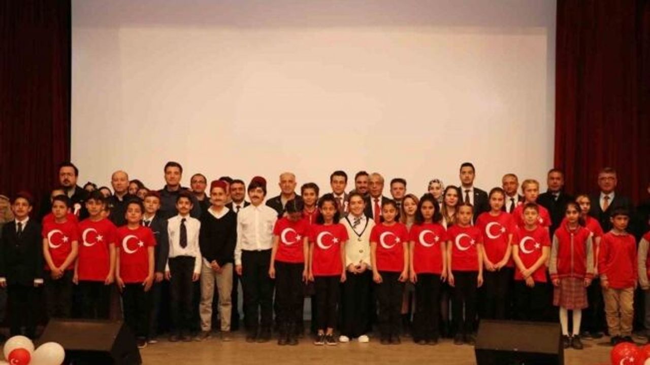 Ahlat’ta İstiklal Marşı’nın Kabulü ve Mehmet Akif Ersoy’u Anma Günü