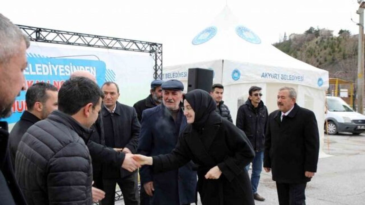 Akyurt Belediyesinden 559 çiftçiye 200’er kilogram tohum desteği