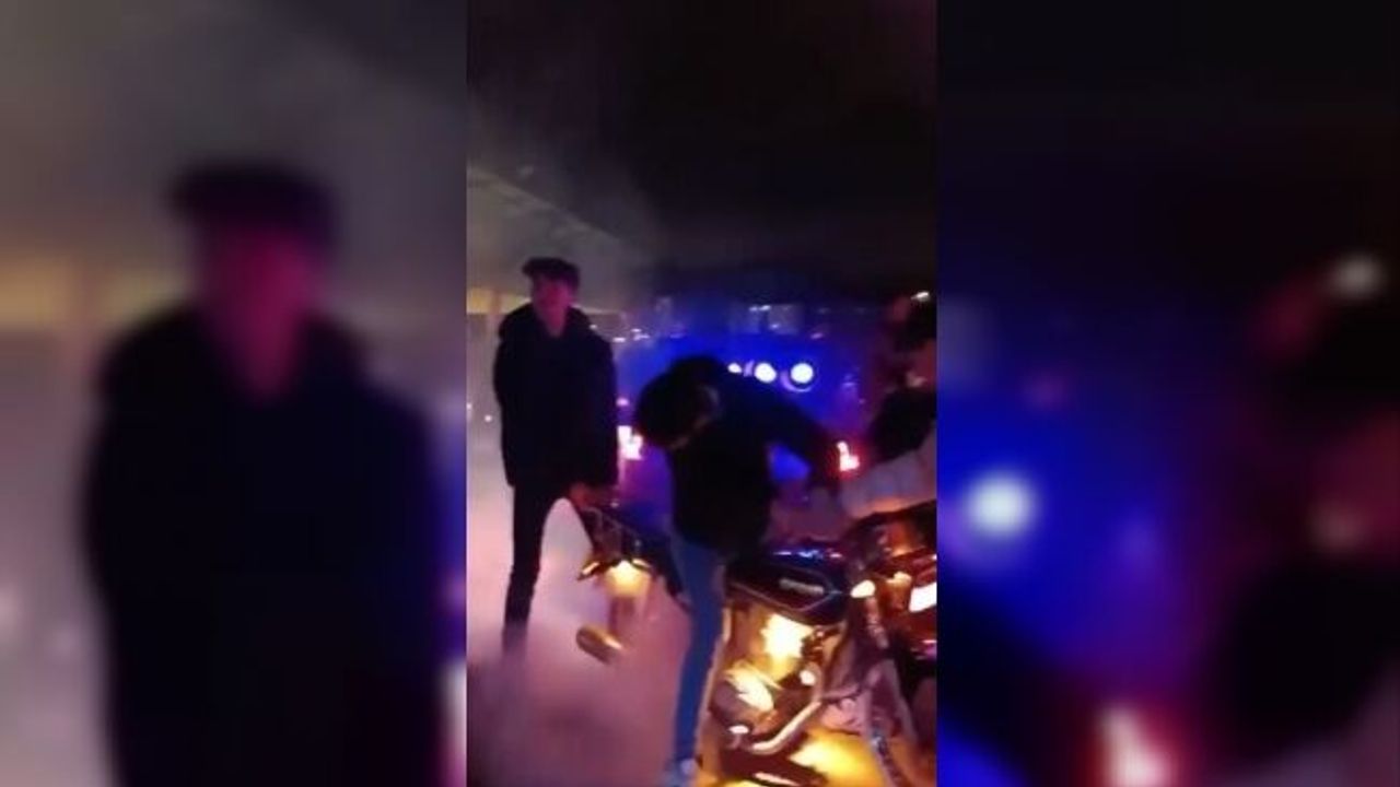 Asker eğlencesinde yolu kapatarak oyun oynayan magandalar kameralarda