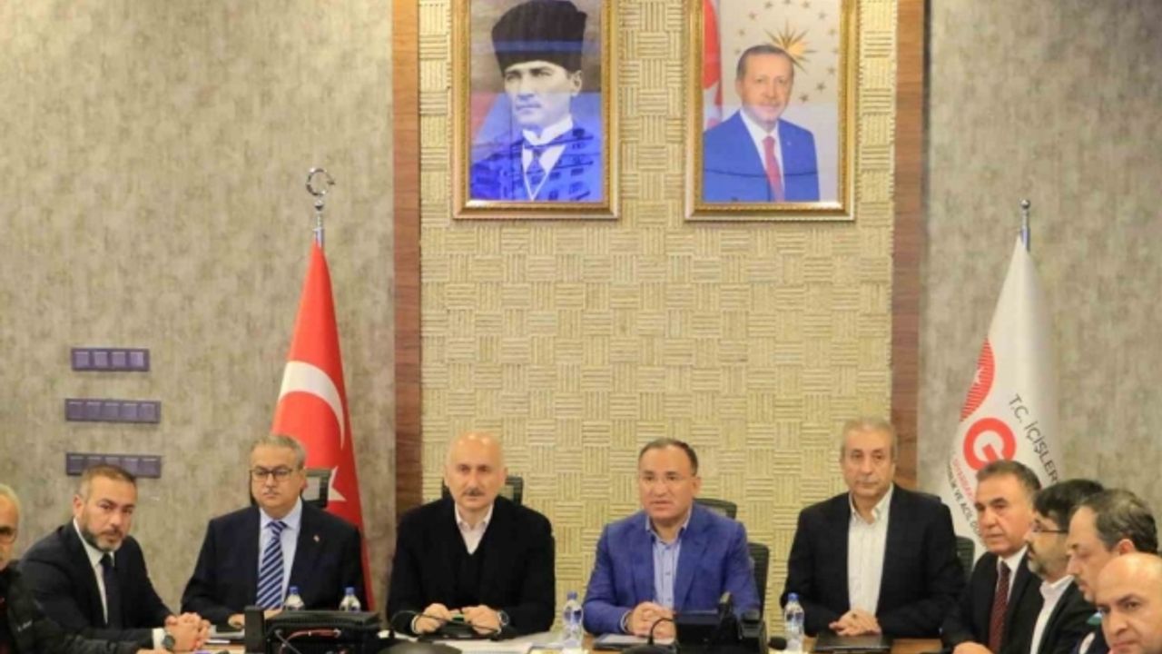 İki bakan Diyarbakır’da açıklamalarda bulundu