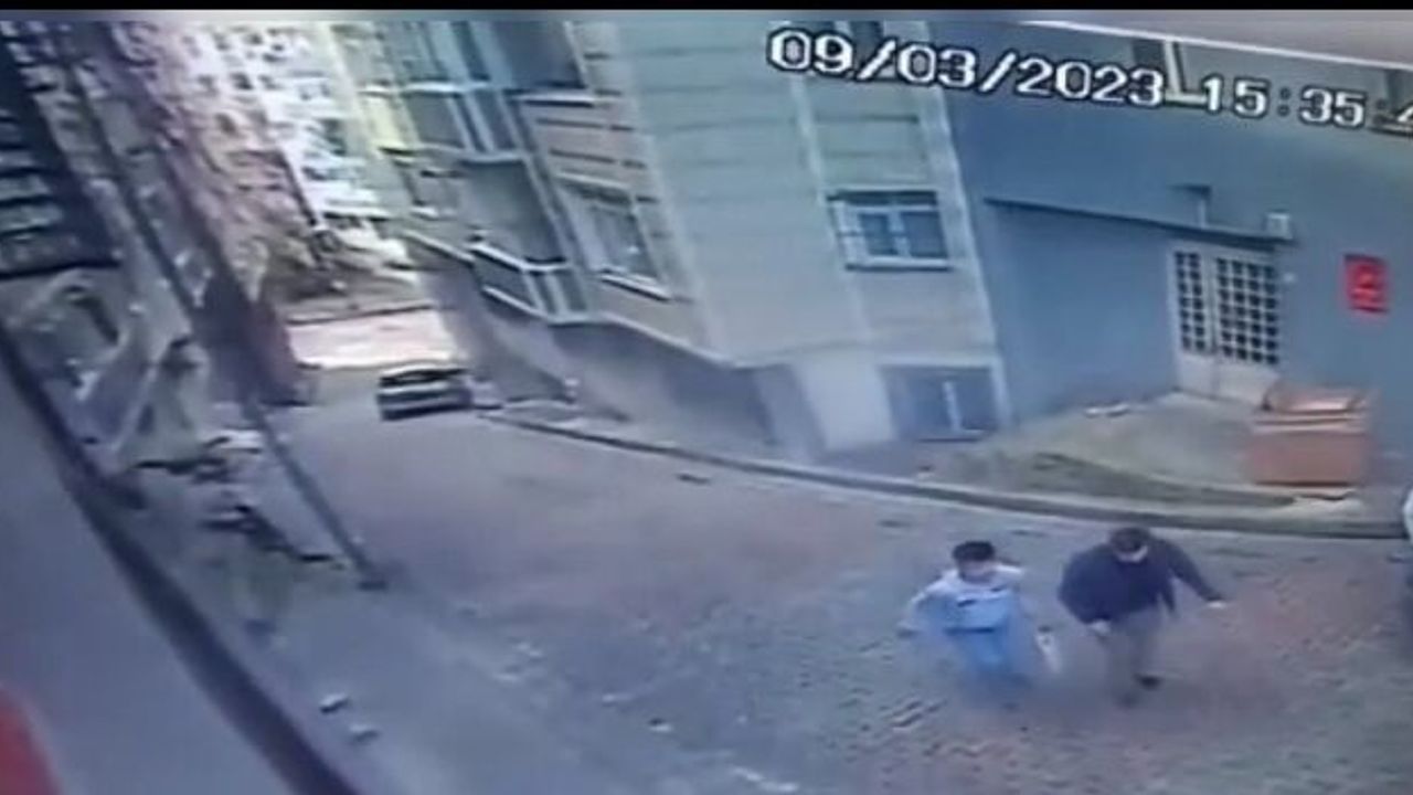 İstanbul’da yaşlı çifte hırsız şoku: 400 lirayı çalıp kaçtılar