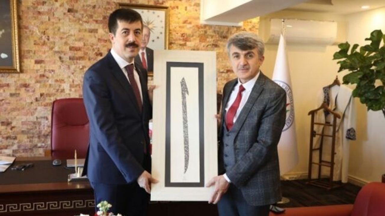 Rektör Uysal’dan, KSBÜ Rektörü Tekin’e tebrik ziyareti