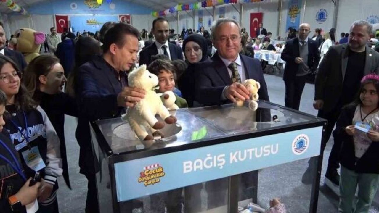 Tuzla’da ’Çocuk Girişimciler Çarşısı’ depremzede aileler için başladı