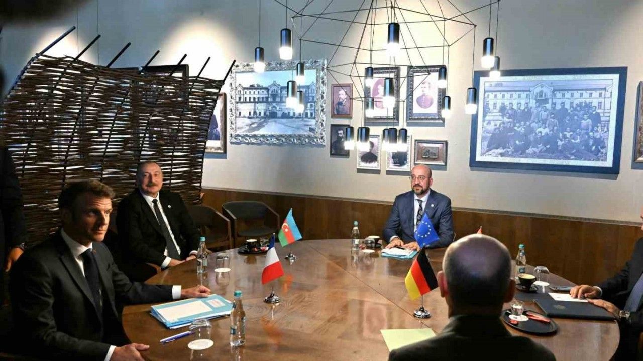 Azerbaycan, Ermenistan, Fransa, Almanya ve AB arasındaki görüşme Kişinev’de başladı