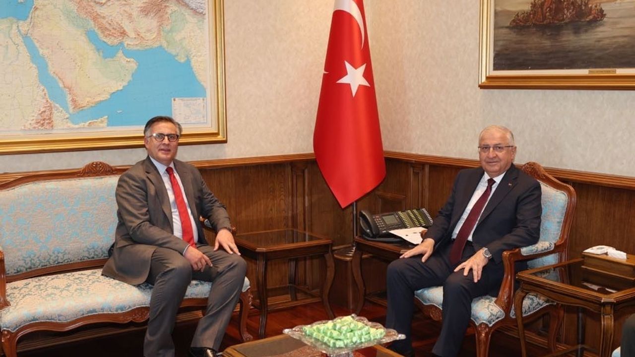 Bakan Güler, Romanya’nın Ankara Büyükelçisi Tinca’yı kabul etti