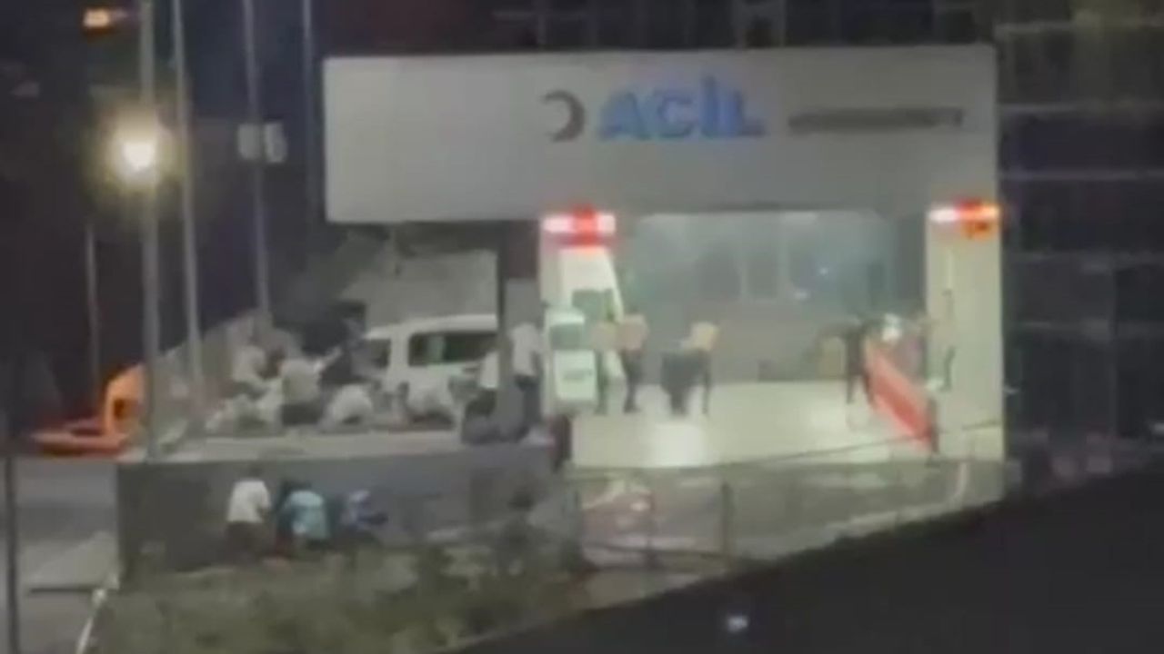 İzmir’de hastane önünde silahlı çatışmayla ilgili 2 gözaltı