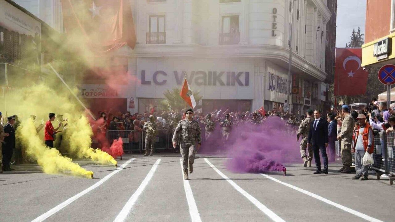 Sınır kenti Kilis’te 29 Ekim coşkusu