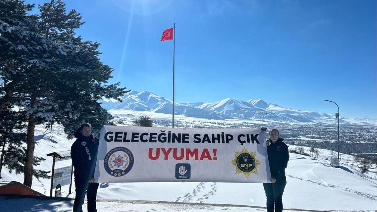 Polisten “Uyuşturucuya DUR de” çağrısı