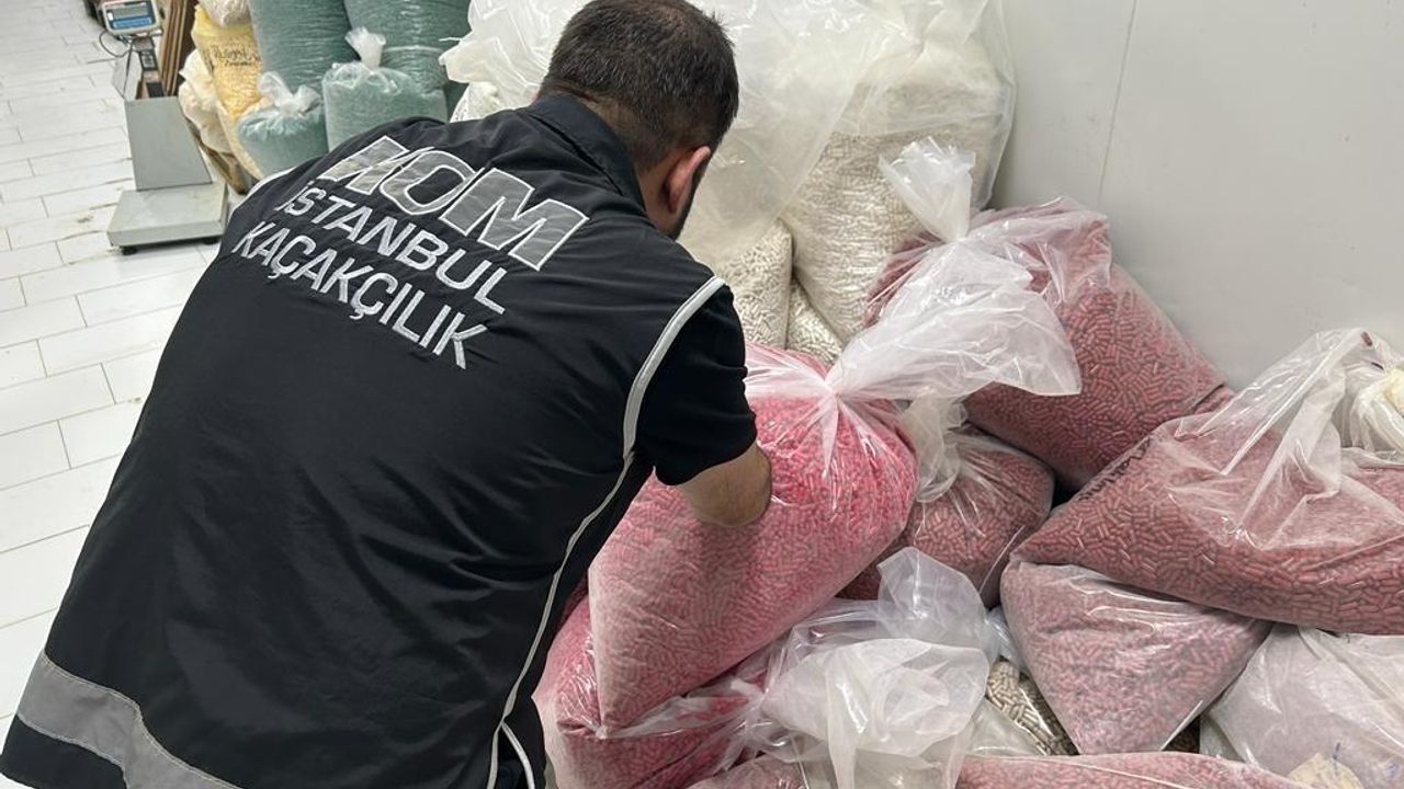 İstanbul’da sahte ve kaçak ilaç operasyonu: 50 milyon lirayı bulan ürün ele geçirildi
