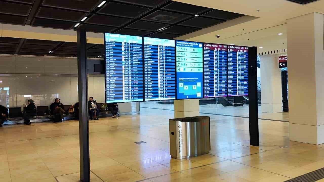 Alman havayolu şirketi Lufthansa’nın yer hizmetleri personelinden 27 saatlik grev