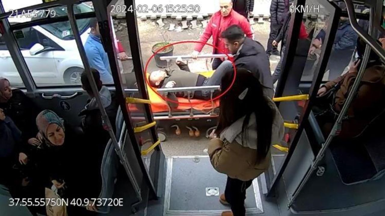Diyarbakır’da otobüs şoförü, rahatsızlanan öğretmeni hastaneye böyle yetiştirdi