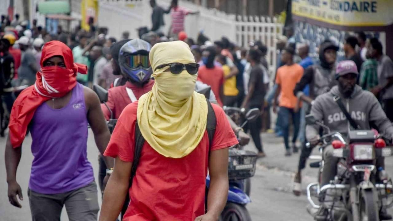 Haiti’de hükümet karşıtı protestolarda kan aktı: 6 ölü