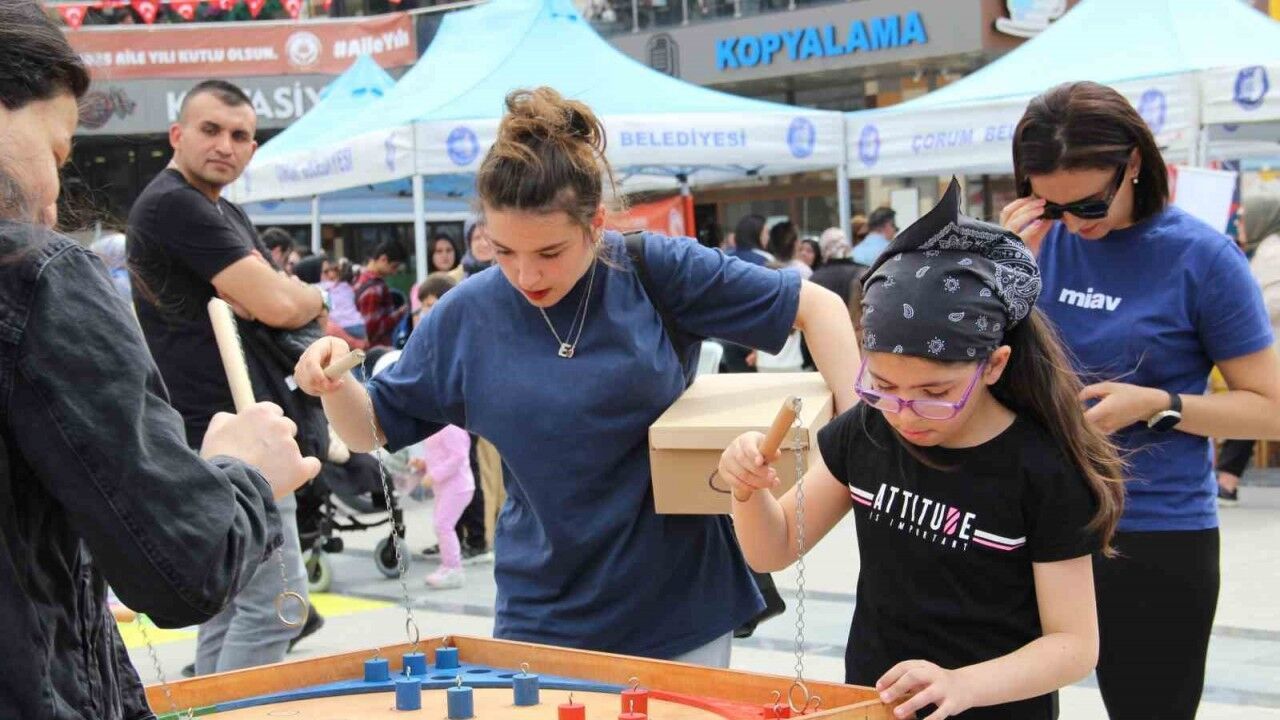 Çorum’da aileler festivalde buluştu, ortaya renkli görüntüler çıktı