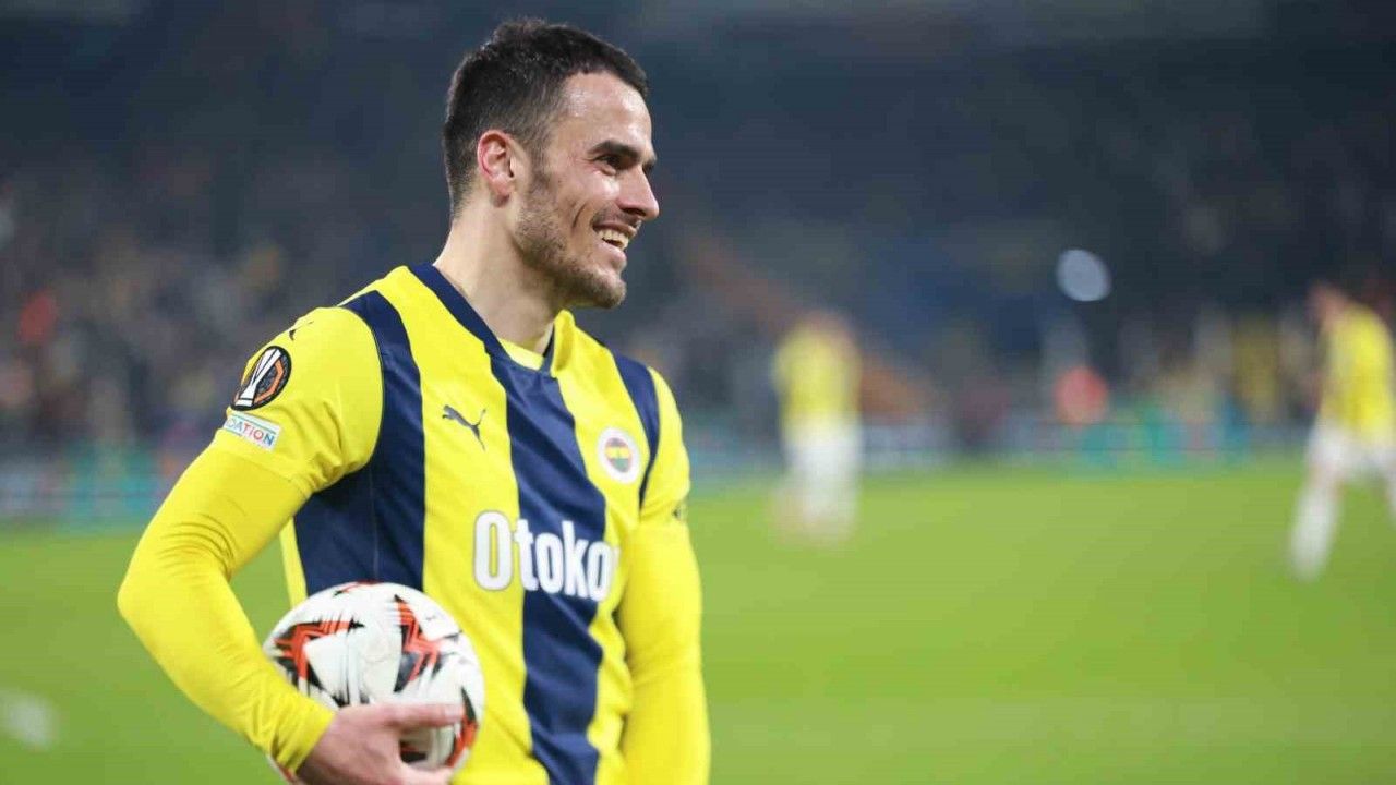 Fenerbahçeli yıldıza İtalyan devi talip oldu: Transferde ters köşe!
