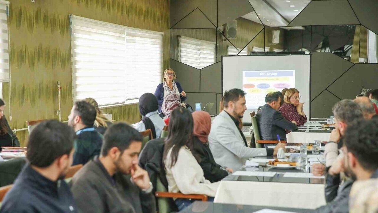 Bayburt Üniversitesi 2027-2031 stratejik planına yön verecek çalıştay gerçekleştirildi