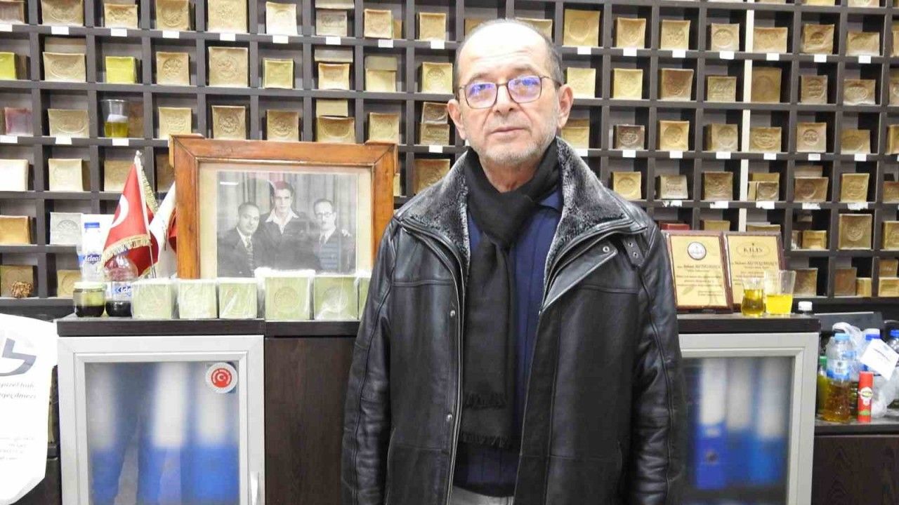 Kilis’te 4 kuşaktır süren sabun üretimi insan gücüyle yaşatılıyor