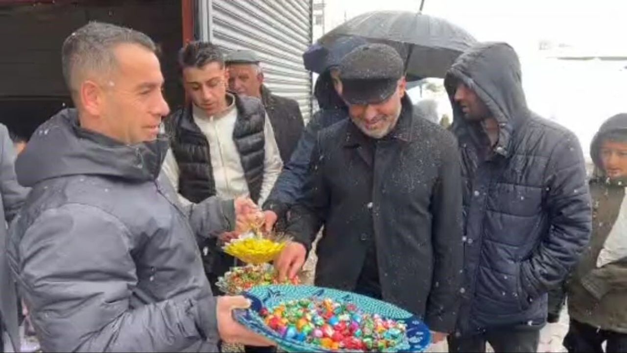 Bitlis'te yılların bayram geleneği yaşatılıyor