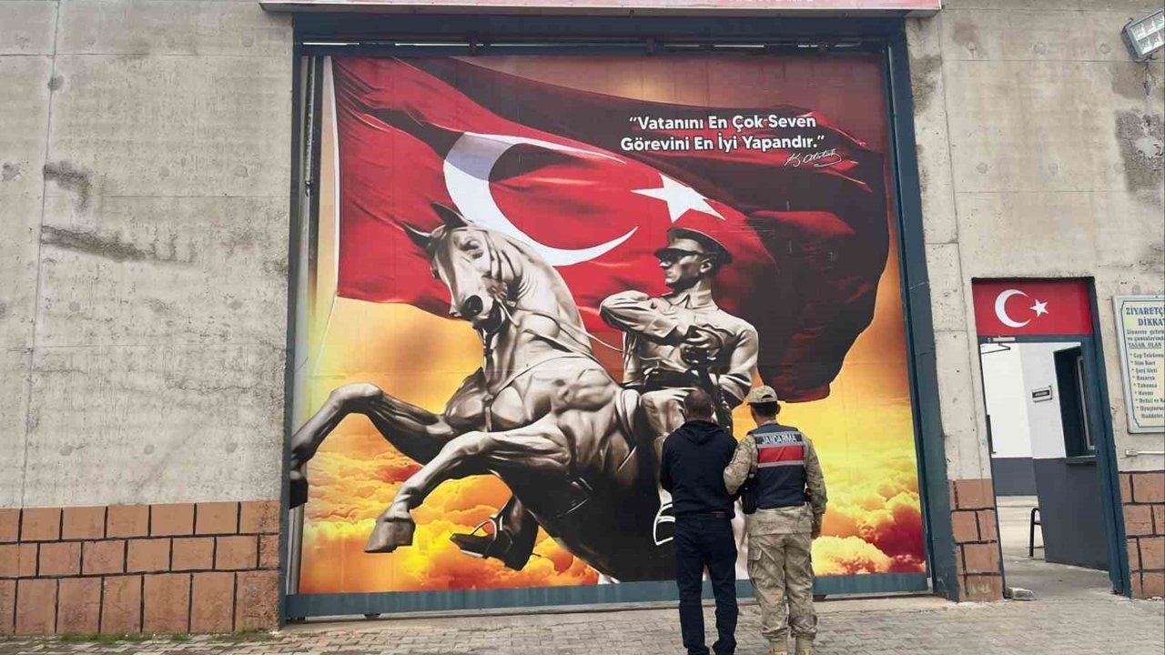 Kilis'te 4 yıl hapis cezası bulunan şahıs yakalandı