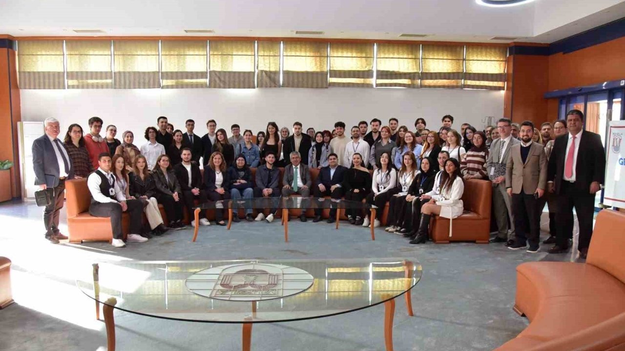 MSKÜ'de öğrenci çalıştayı