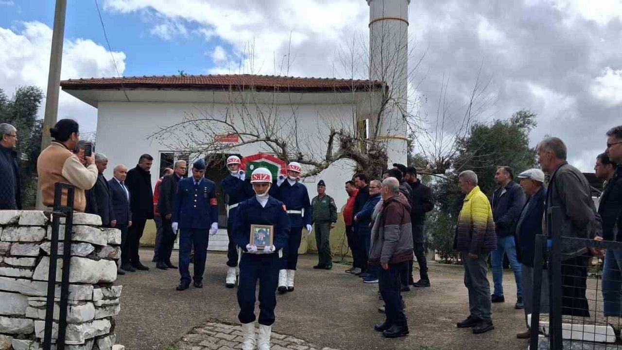 Yatağan'da Kıbrıs Gazisi son yolculuğuna uğurlandı