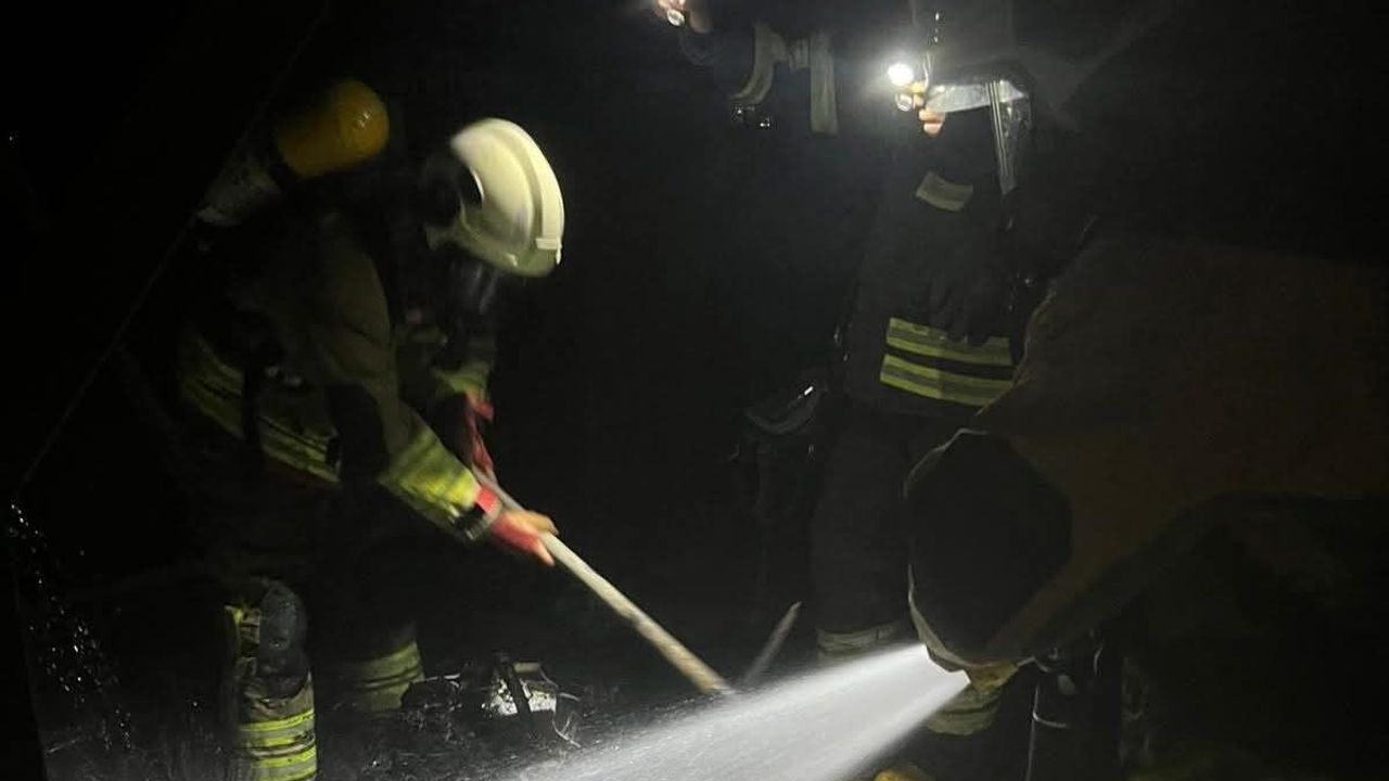 Hatay'da çıkan ev yangını kısa sürede söndürüldü