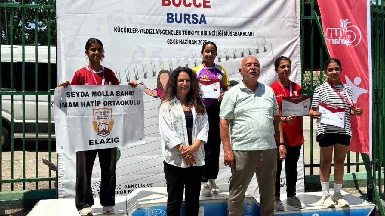 Afyonkarahisarlı sporculardan Bocce Türkiye Finalleri'nde 7 